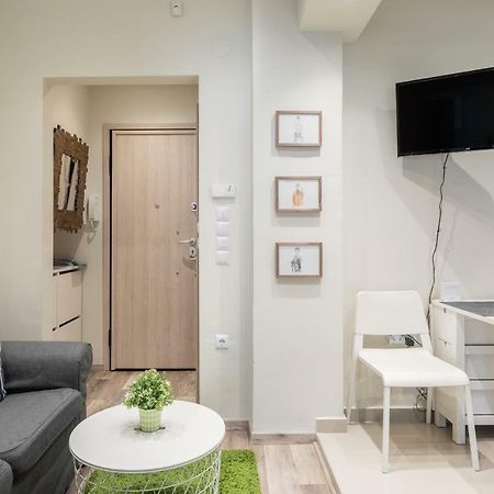 Cozy Apartment In City Center Salonicco Esterno foto
