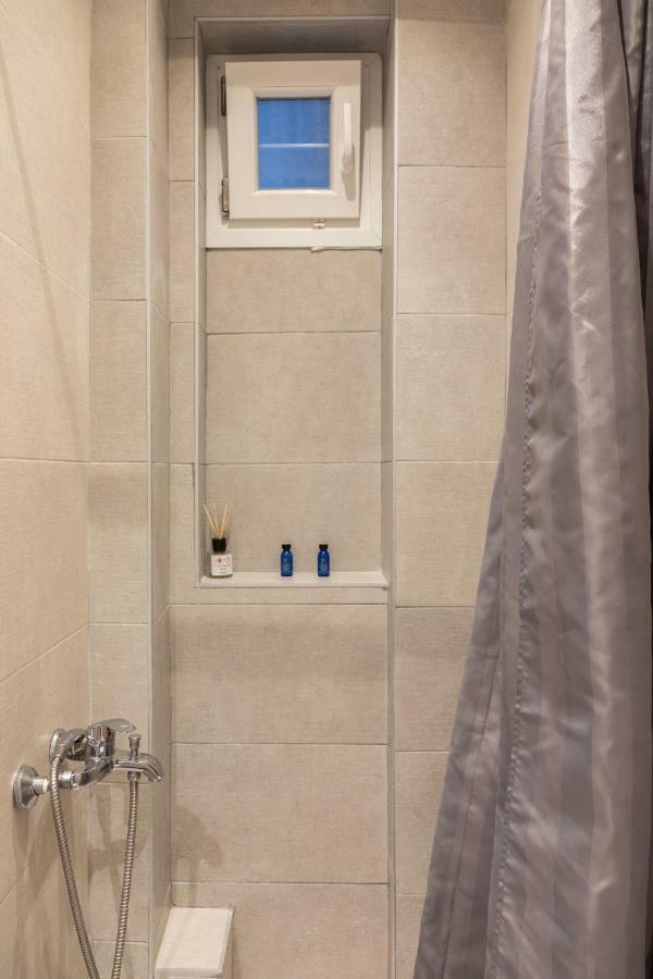 Cozy Apartment In City Center Salonicco Esterno foto